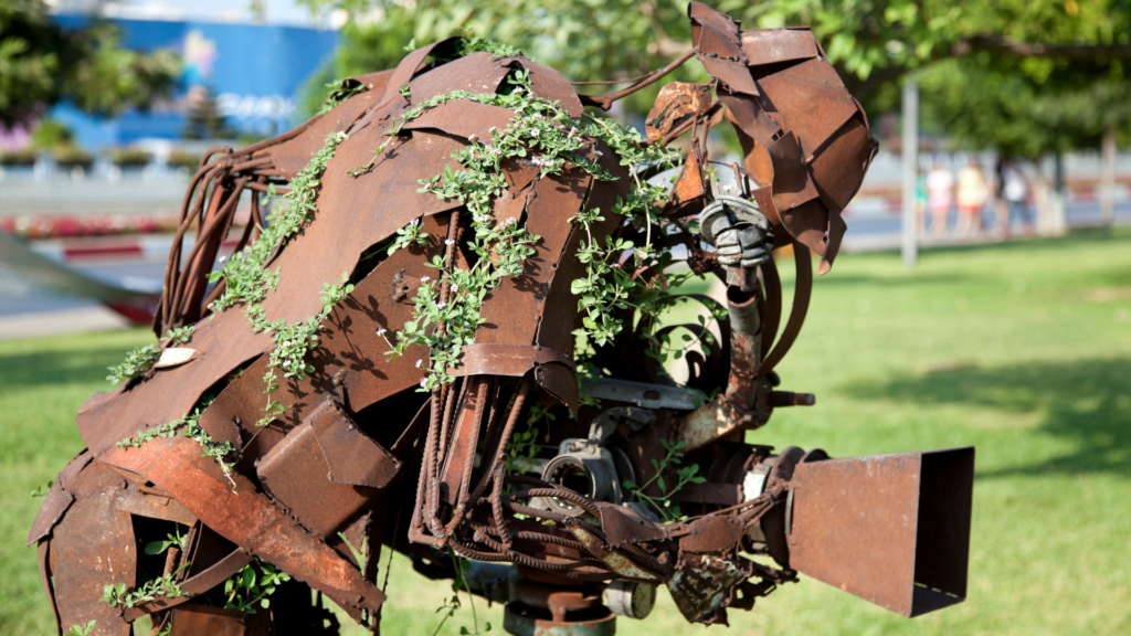 metal cameraman statue
